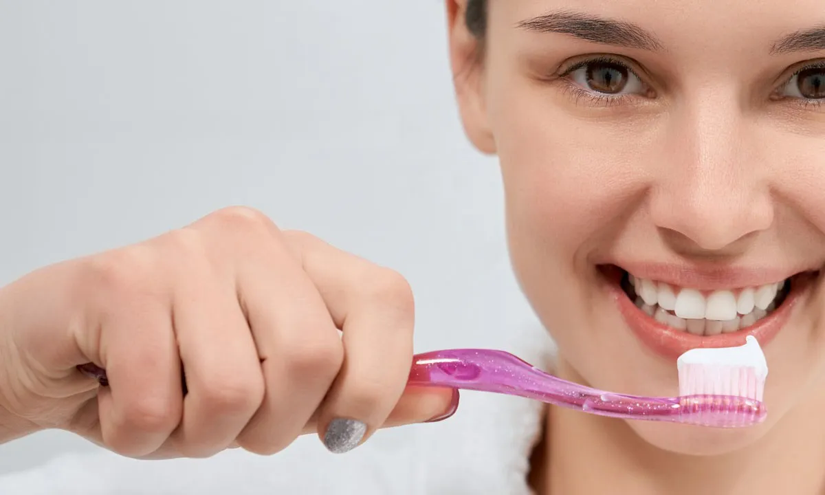 30507 fluoride toothpaste